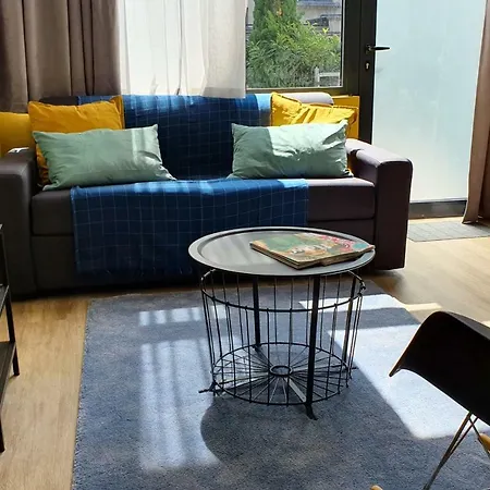 Appartement La Verriere Sur Cour #l6